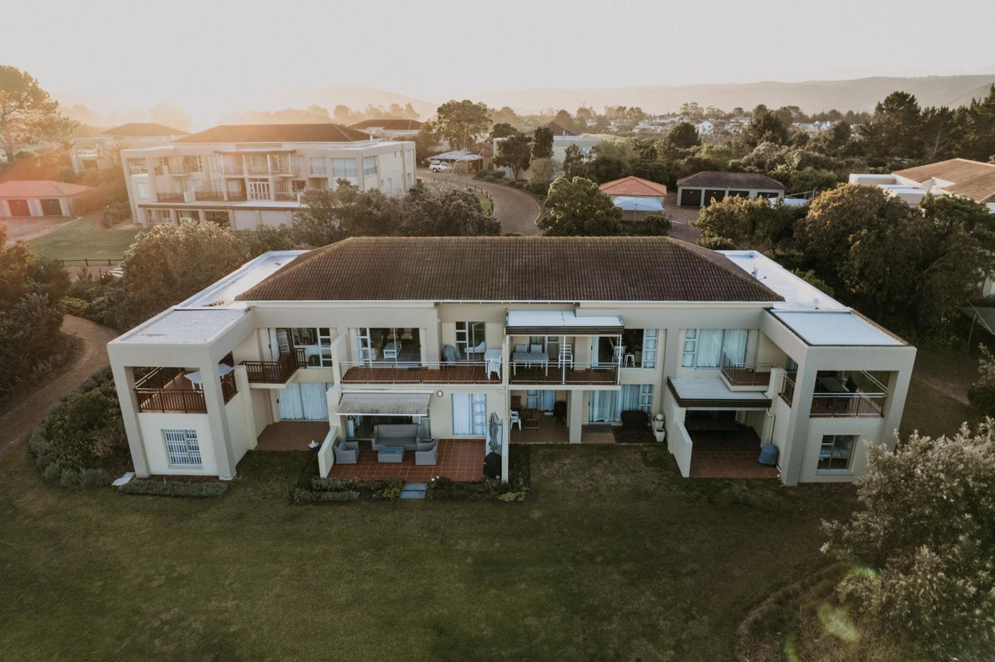 P7 - Goose Valley - Ocean Views Плеттенберг-Бей Экстерьер фото